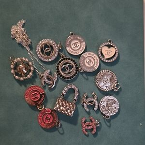 Elegant Silver Pendant Set